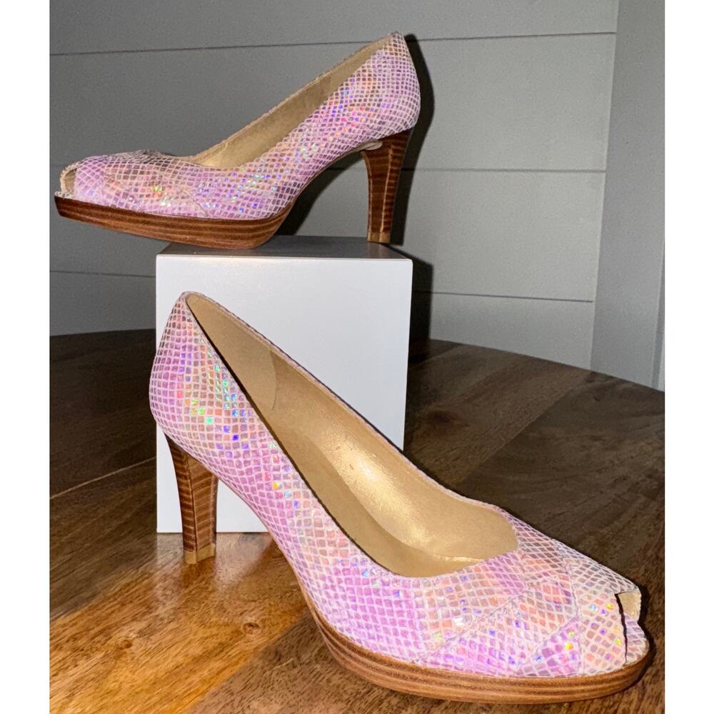 Stuart Weitzman Soft Lavender Pink Rainbow Boa Peep-Toe Heels - Size 8M